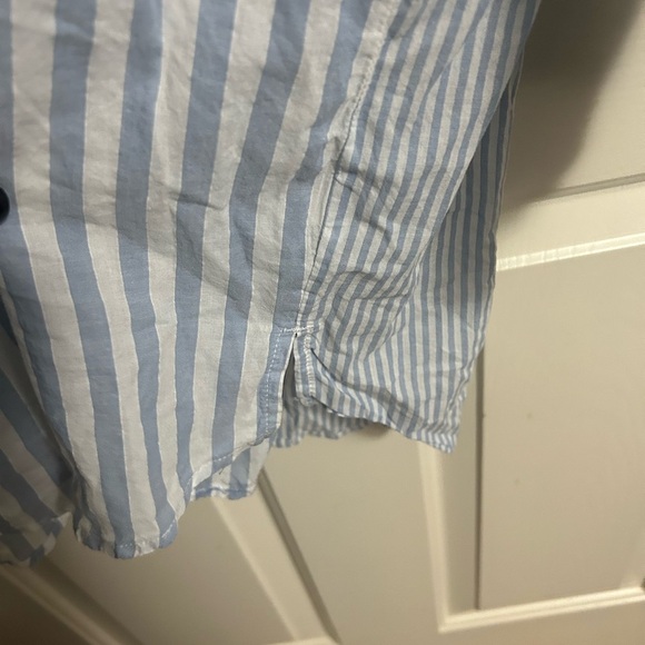 PJ Salvage Blue & White Striped Button Down Cotton Sleep Shirt Size Medium - Picture 4 of 6